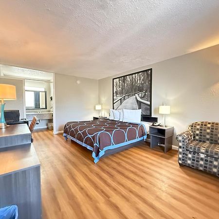 Super 8 By Wyndham Hardeeville - Savannah North מראה חיצוני תמונה