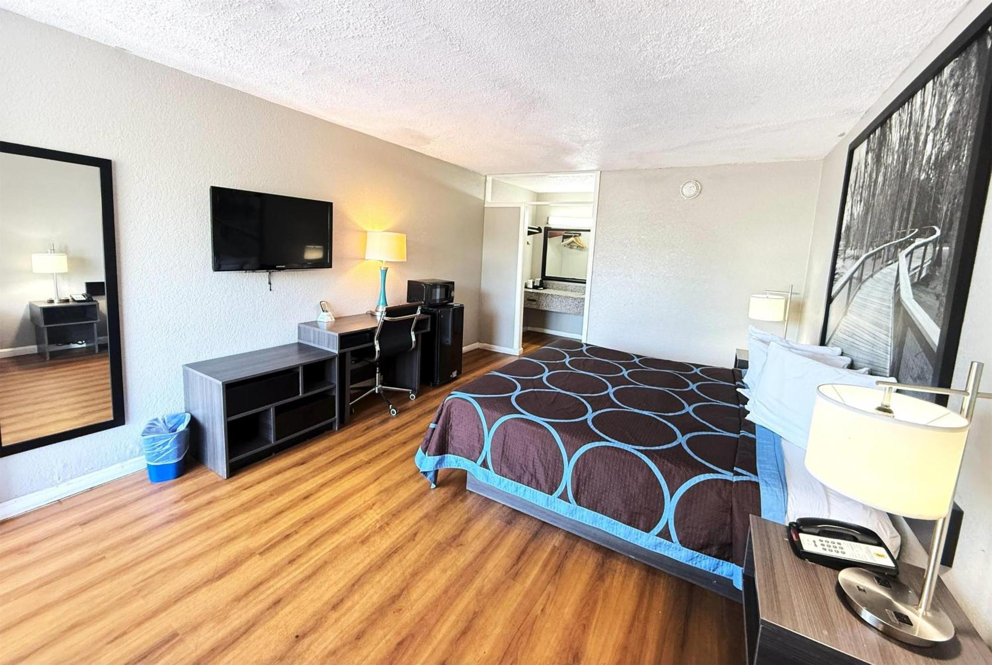 Super 8 By Wyndham Hardeeville - Savannah North מראה חיצוני תמונה