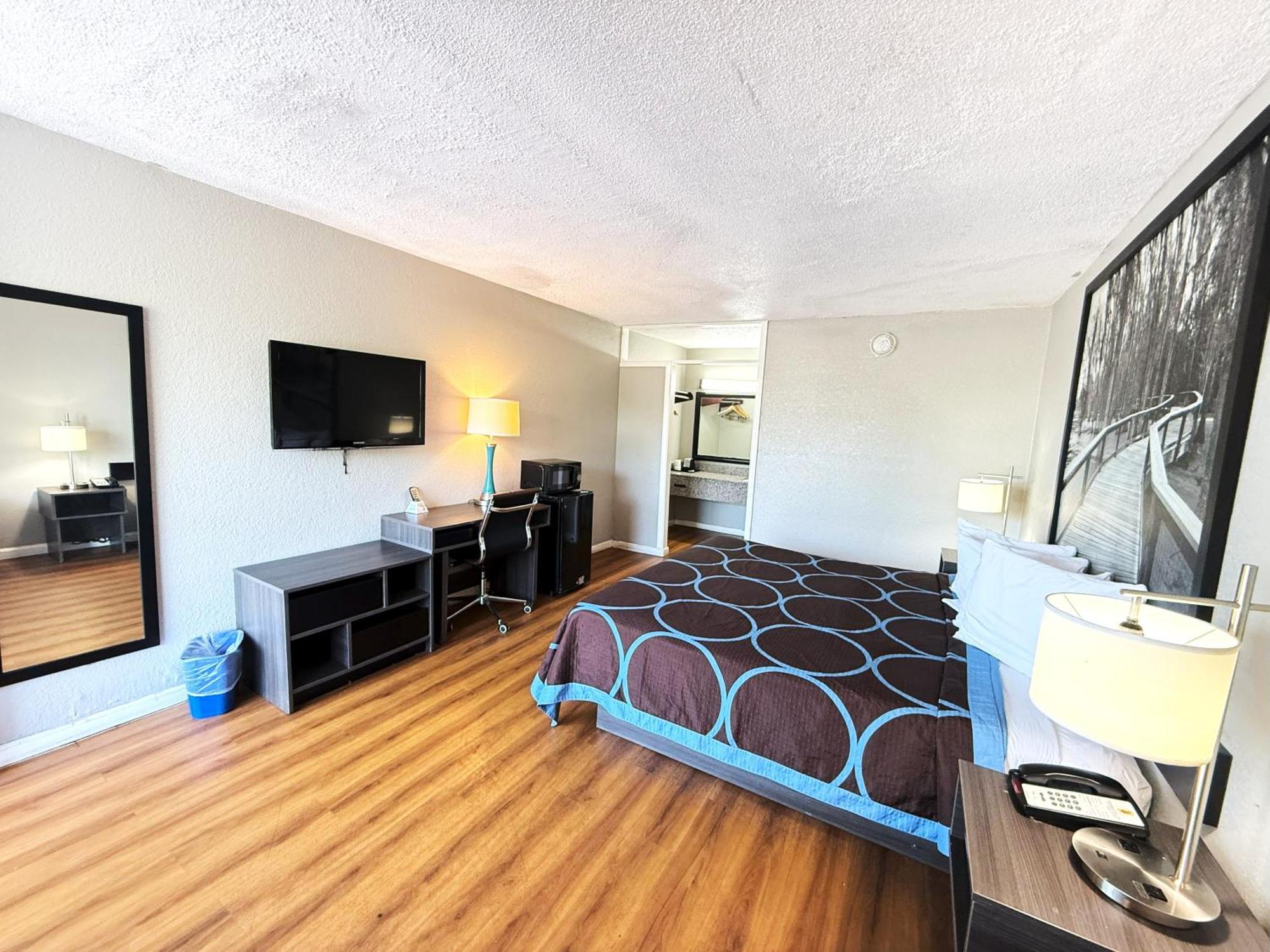 Super 8 By Wyndham Hardeeville - Savannah North מראה חיצוני תמונה